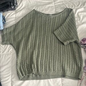 Marled Green Crew Neck Sweater with Vertical Knit